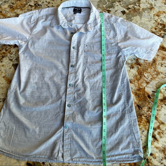 HURLEY, Short Sleeve, Button Up, Size M “Tailored Fit” - Picture 8 of 9